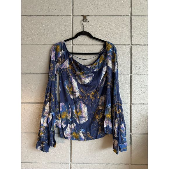 Free People Tops - NWT Women’s Free People Printed Blue Bell Sleeve Birds of Paradise Top size L